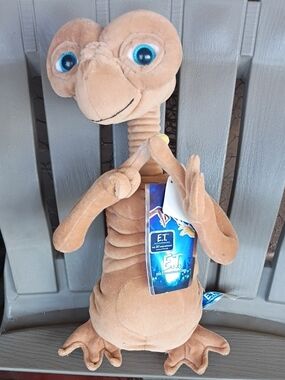 E.T. Plush Doll in Brown with Blue Eyes - Movie Character Toy